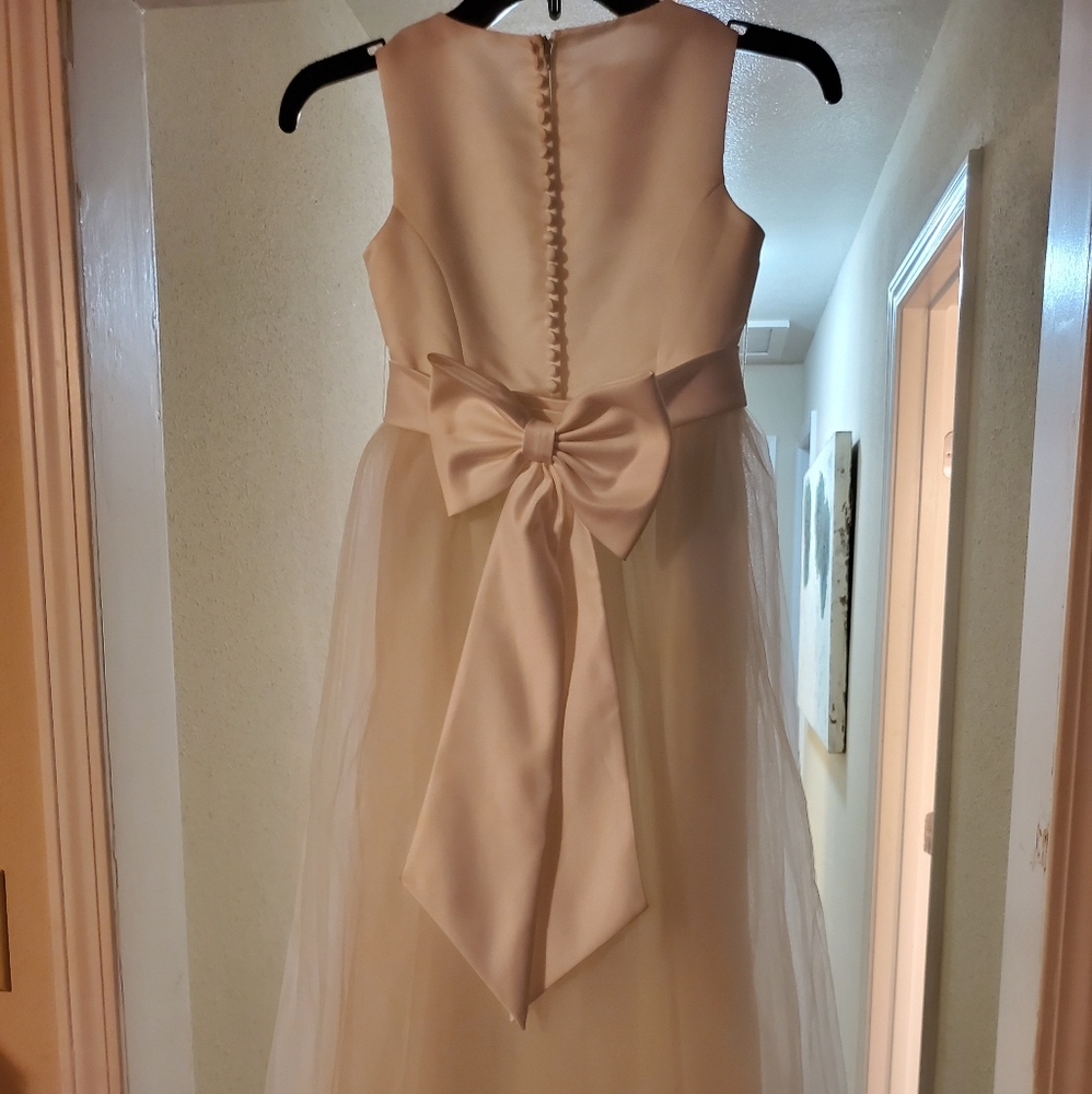 David's bridal flower girl ivory size 8 dress